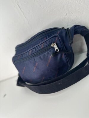 Cangurera Balenciaga