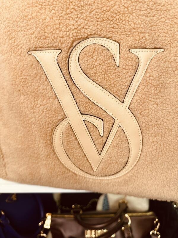 Tote de peluche
