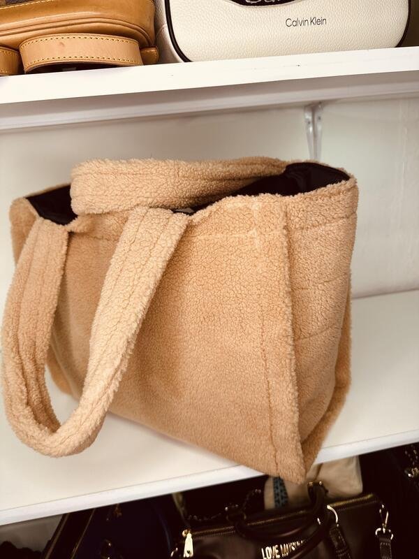 Tote de peluche