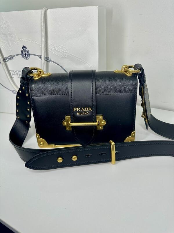 Bolsa cruzada de piel