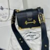 Bolsa cruzada de piel